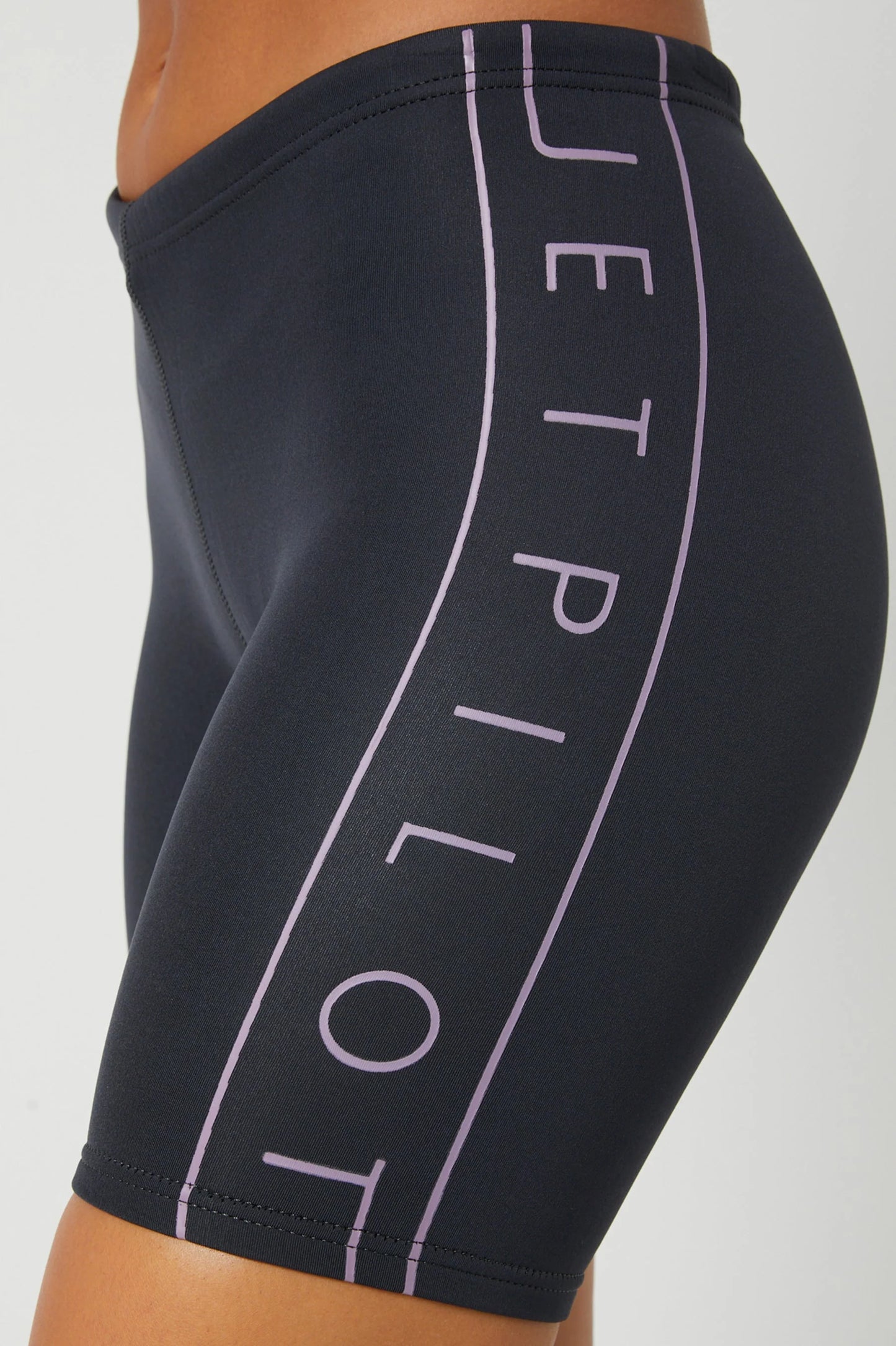 Cause 7" Ladies Neo Short